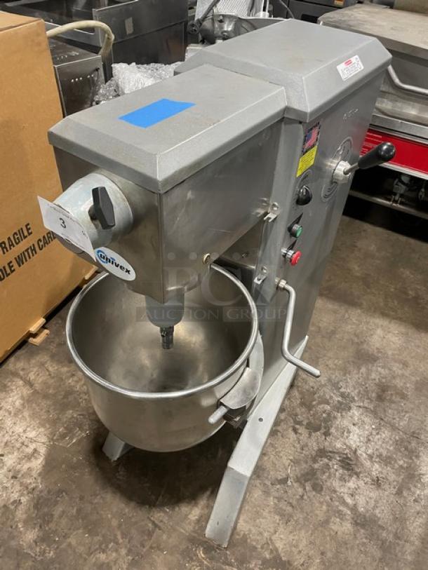 Univex SRM30+ 30 Qt. Planetary Mixer, stainless steel bowl, 115V 1 Phase, commercial use, good condition, on legs.
