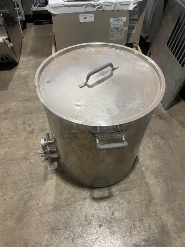 Cold Brew Avenue stainless steel cold brew coffee maker, countertop model, with cover and handles, used condition.