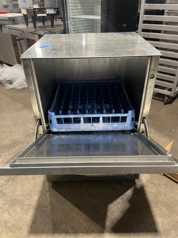 Jackson DishStar Series commercial undercounter dishwasher with full-size peg rack, model DISHSTARHT, stainless steel, electric, 208-230V, 1 phase, SN: 19H378197.
