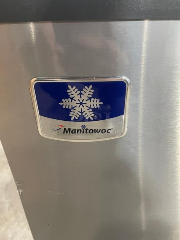 Manitowoc stainless steel ice machine head, electric, 1-phase, SN: 1101279892, commercial use, logo visible.