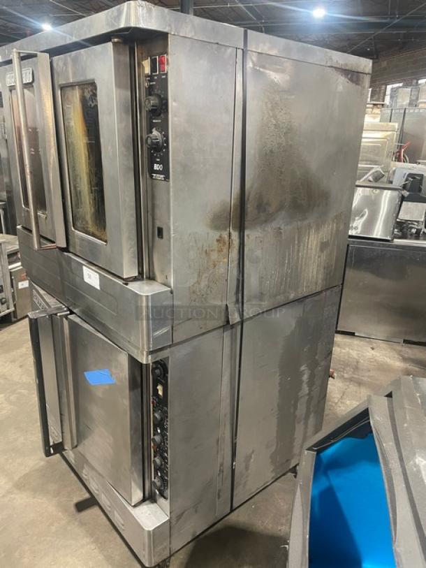 Blodgett BD0 Series double stacked stainless steel convection oven with wired rack, on casters. Used condition.