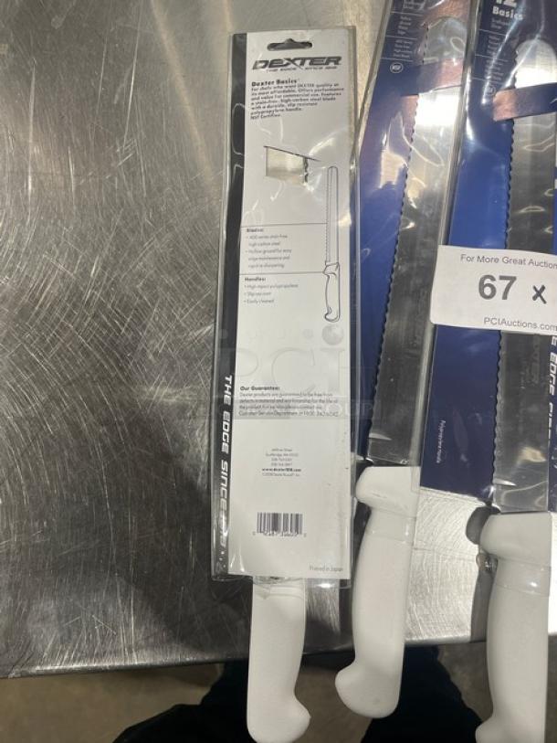 Dexter Russell Basics Series 12" scalloped slicer, stainless steel, new condition, with white grip handle in package.