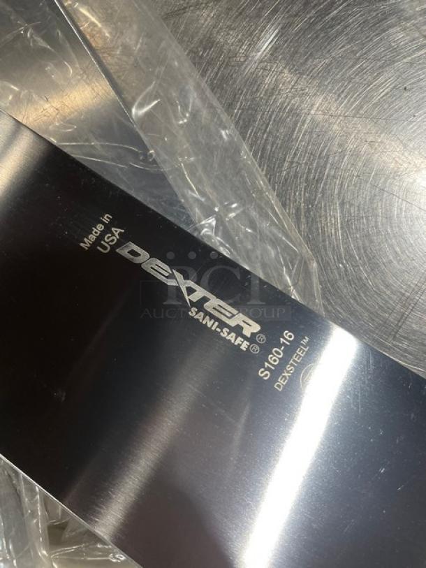 Dexter Russell Sani-Safe 16" pizza knife, stainless steel, white grip handle, model S160-16, new condition.