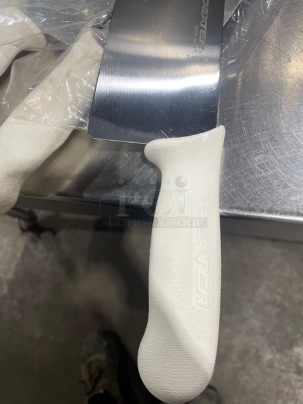 Dexter Russell Sani-Safe Series 16" pizza knife, stainless steel blade, white grip handle, Model S160-16, new condition.