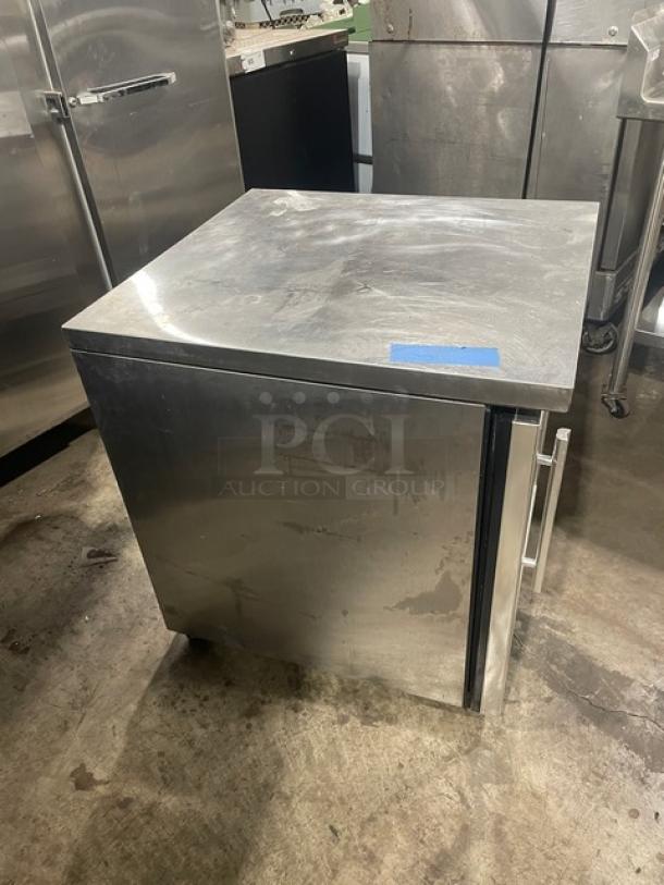 True TUC-27G-LP-HC-LD stainless steel undercounter commercial refrigerator with single glass swing door. Poly coated rack.