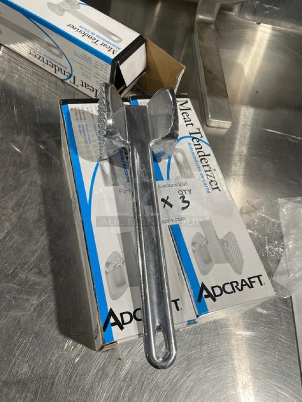 NEW Adcraft MTA10 aluminum meat tenderizer, 2-3/4" square head, commercial use, box included.