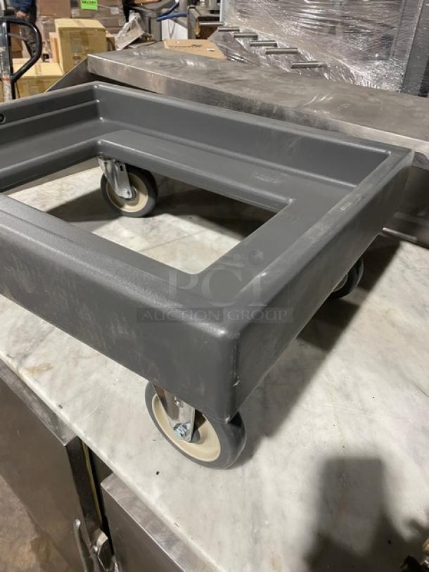 Cambro commercial gray food pan carrying dolly on casters, excellent condition, durable for commercial kitchens.