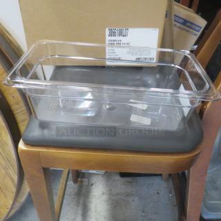 New 1/3 size 4-inch deep food storage container, clear plastic, model 30661ML07, in excellent condition.