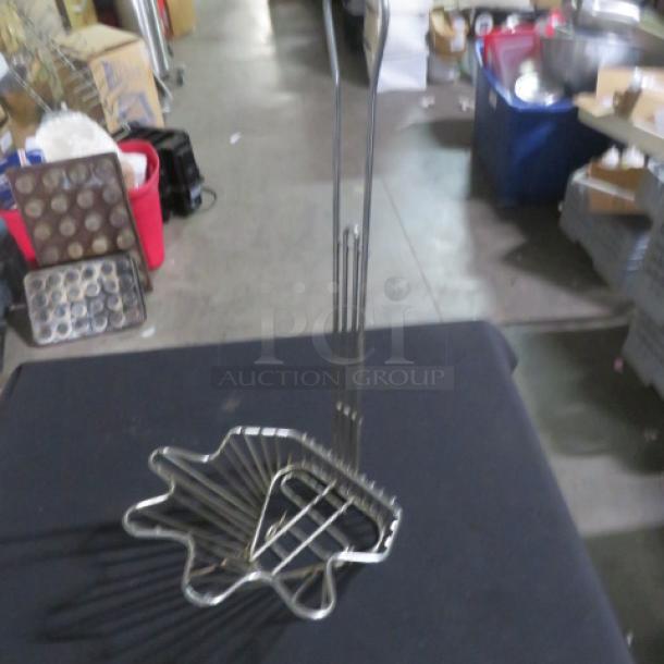 Stainless steel deep fry taco basket with long handle, excellent condition, ideal for catering and restaurant use.