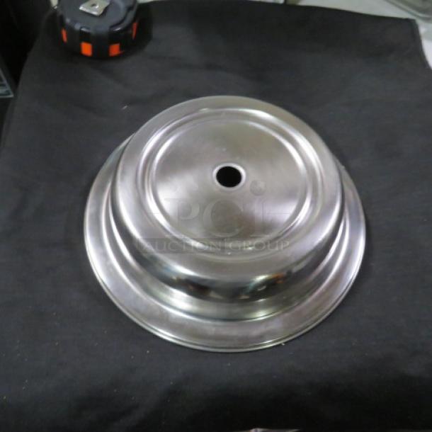 10.5-inch stainless steel plate cover, model 10XBID, polished finish, central vent hole, excellent condition.