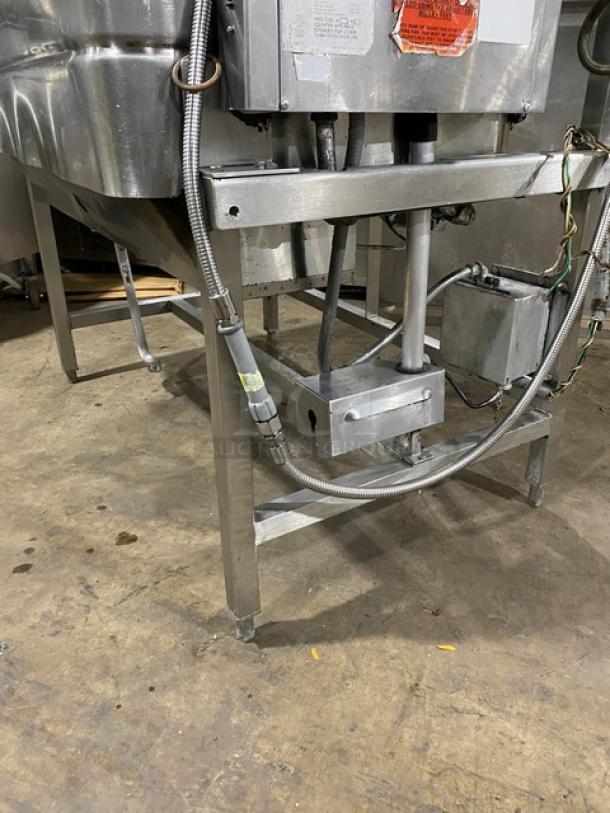 Groen 40 Gal. stainless steel gas tilt skillet, Model NFHPE4. Features single spout faucet, sturdy legs, visible wiring.