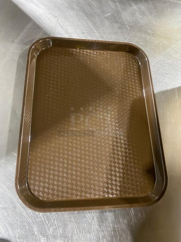 Cambro 10"x14" brown rectangular fast food tray, model 1014FF167, commercial-grade, textured surface, new condition.