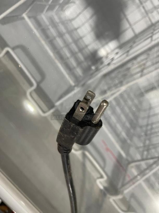 Excelente CF-289 commercial ice cream freezer; curved sliding glass top, poly-coated wire baskets, on casters, 115V.