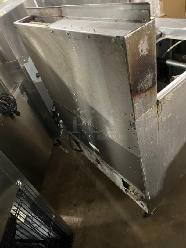 Fry Master FMP145ESC commercial 2-bay deep fat fryer; stainless steel, natural gas, with backsplash, basket hanger; on casters.