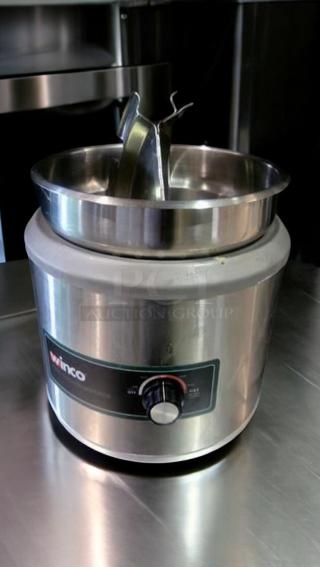 Winco FW-11R500 11 Qt food warmer, stainless steel, knob controls, superb condition, 120V, fully tested and working.
