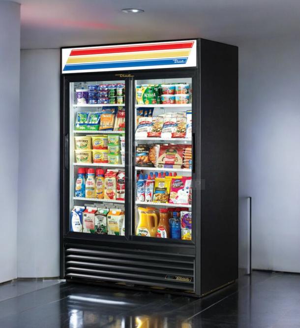 True GDM-45-HC-LD two-section glass door merchandiser refrigerator, superb condition, 115V, fully tested, filled with products.
