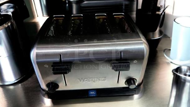 Immaculate Waring WCT708 4-Slice Commercial Toaster, 120V, heavy-duty, stainless steel, fully tested, excellent condition.