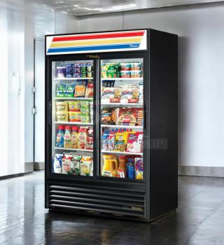 True GDM-45 merchandiser refrigerator, two glass doors, superb condition, vivid logo, fully stocked, 115V, True Manufacturing.