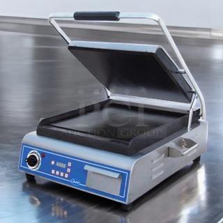 Outstanding Condition – Globe GSG14D – Deluxe Panini / Sandwich Grill – 120V – Fully Tested & Working! - Item #1219627