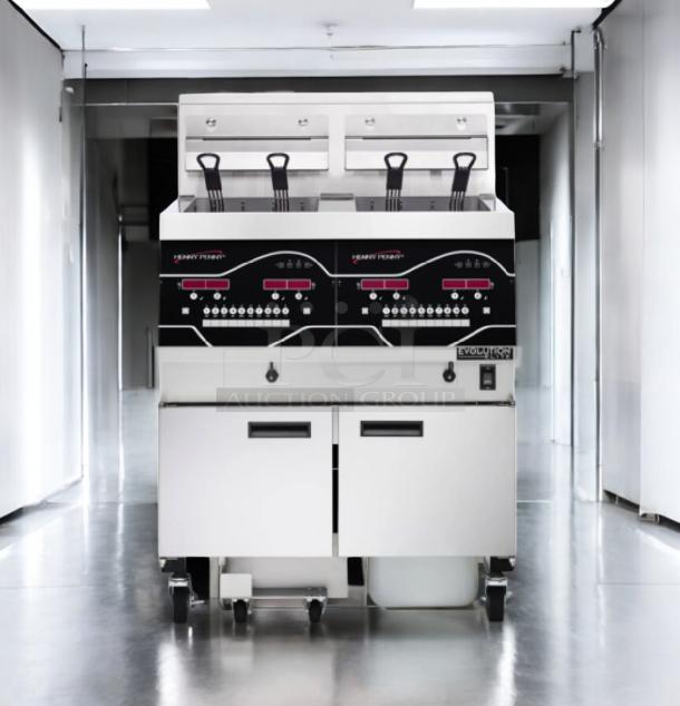 Immaculate Henny Penny EEG-242 FFXX ST double vat, four basket gas fryer, natural gas, fully tested, working condition.