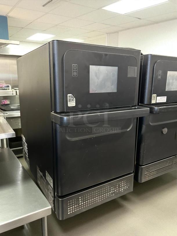 Merrychef eikon e2s High Trend oven in great condition, black, ventless, 208/240V, tested and working, countertop model.