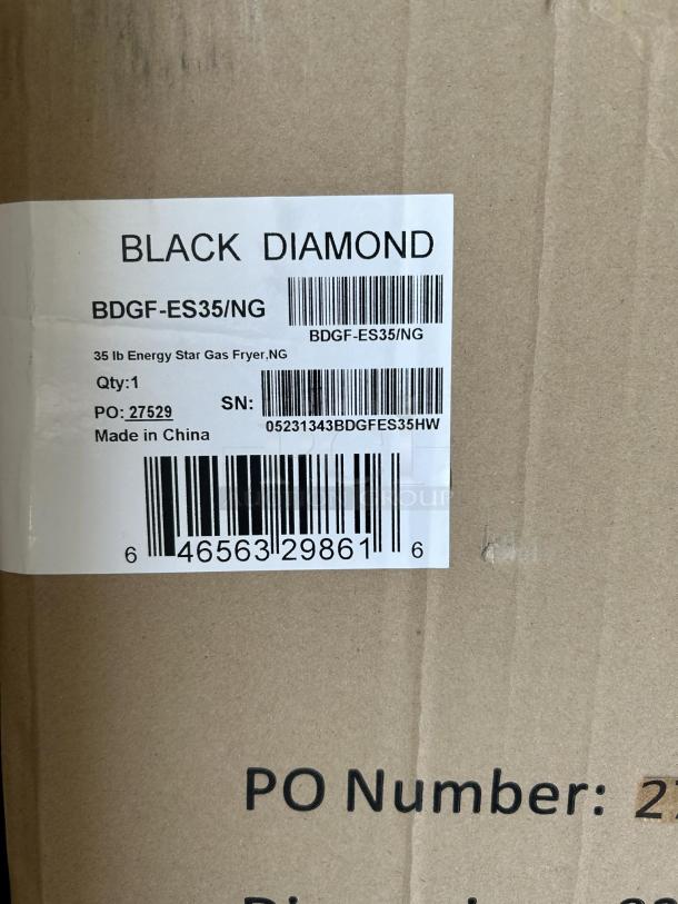 Black Diamond BDGF-ES35/NG gas fryer label on box, 35 lb capacity, Energy Star certified, natural gas, new condition.