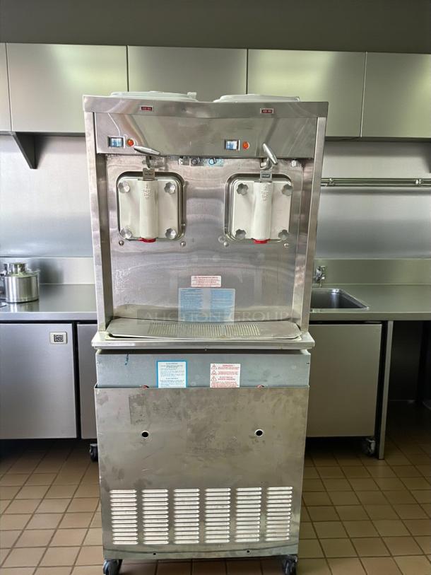 Taylor 0772 Soft Serve Machine, commercial model, 480V, 3Ph, stainless steel, tested and working, dual dispensers.