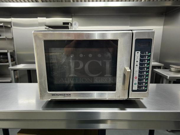 MENUMASTER MFS18TS commercial microwave oven, stainless steel, great condition, digital keypad, 208-240V, tested and working.