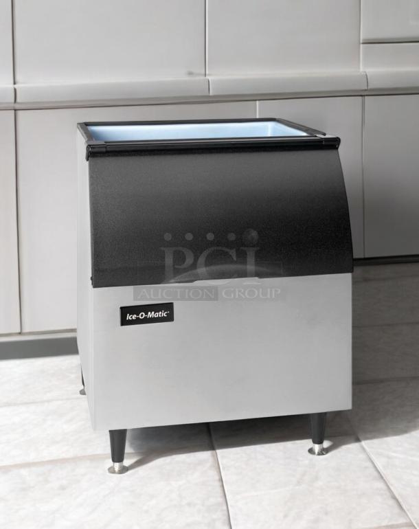 Brand new Scotsman FS1222R-32 Prodigy Plus flake ice maker with ice bin, remote-cooled, 1250 lb/day capacity.