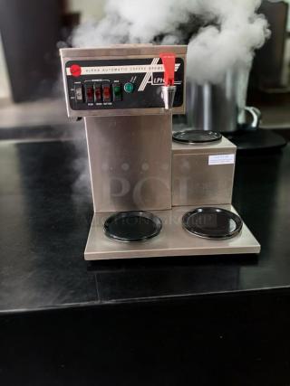 Excellent Condition – Curtis Alpha G3 Automatic Coffee Brewer – 3 Warmers – Tested & Working! - Item #1220255