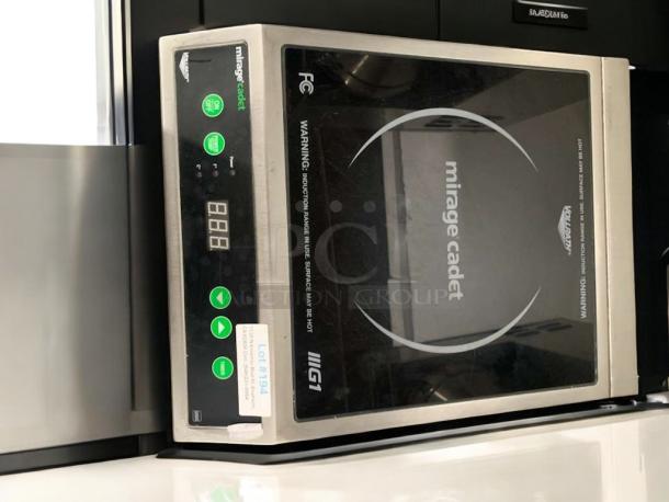 Vollrath Mirage Cadet Induction Range, Model G1, excellent condition, countertop electric cooker, tested and working.