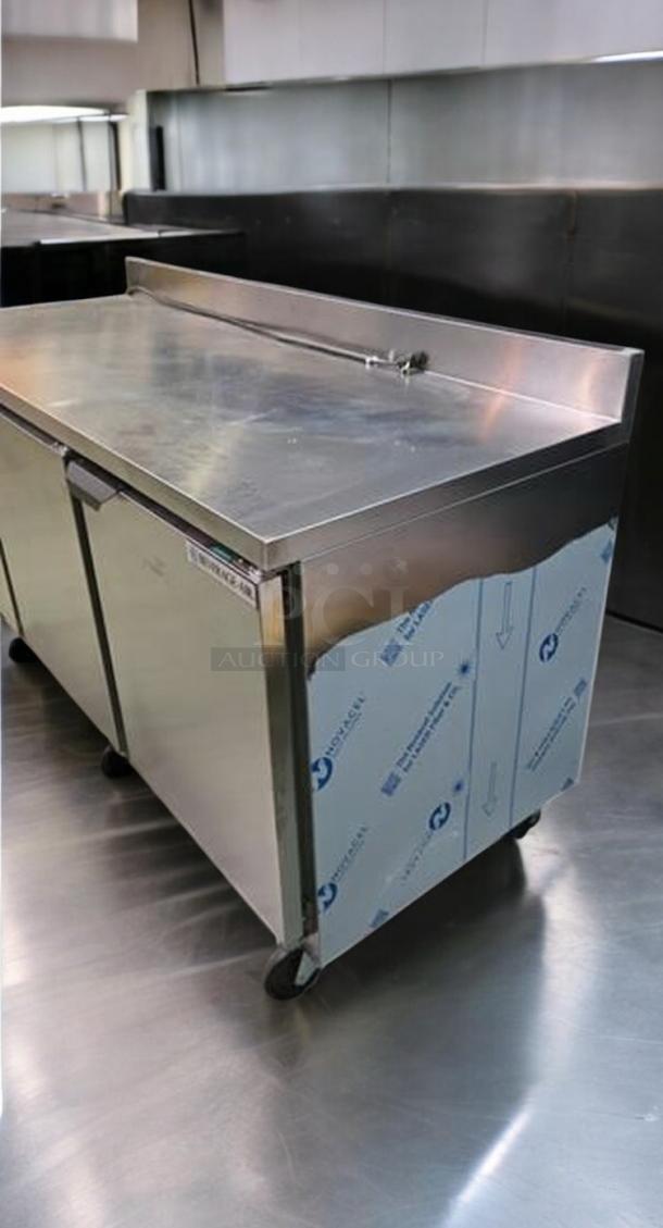 Beverage-Air WTR72AHC-FIP 72" worktop refrigerator, 3 sections, stainless steel, immaculate condition, fully tested, 115V.