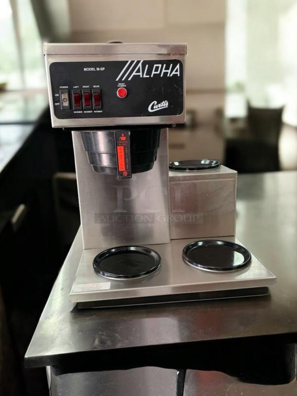 Wilbur Curtis Alpha D60GT Coffee Brewer, single warmer, stainless steel, excellent condition, tested and working.