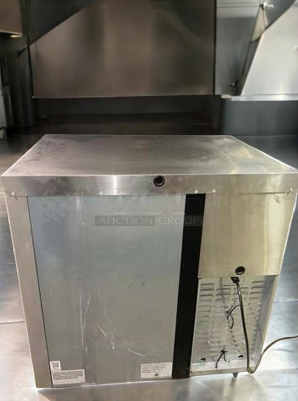 True TBR36-RISZ1-L-S-G-1 36" bar refrigerator, top-tier condition, 1 swing glass door, 115V. Back view shown.