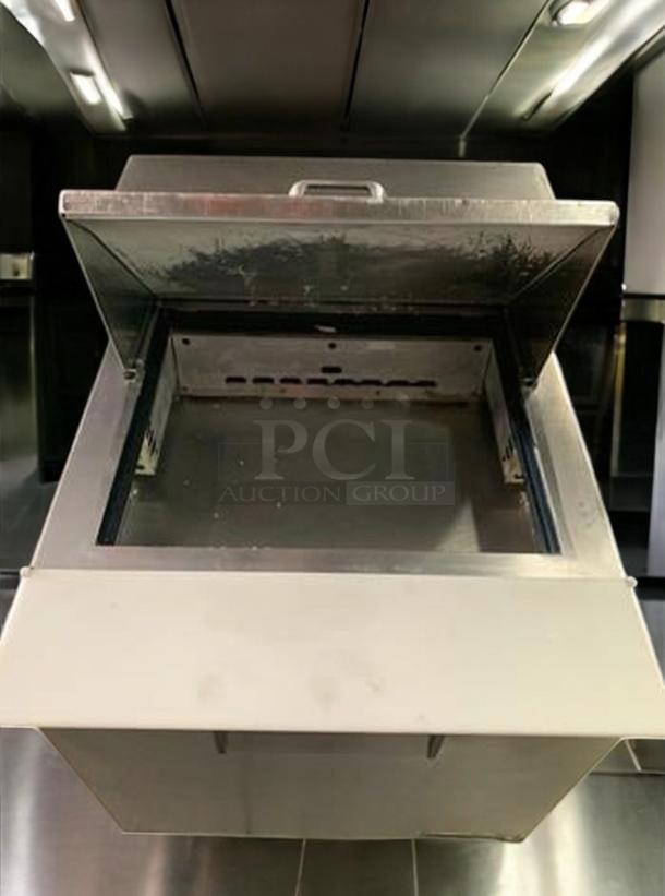 True TSSU-27-08-HC 27" sandwich/salad prep table, outstanding condition, open lid, stainless steel, fully functional, 115V.