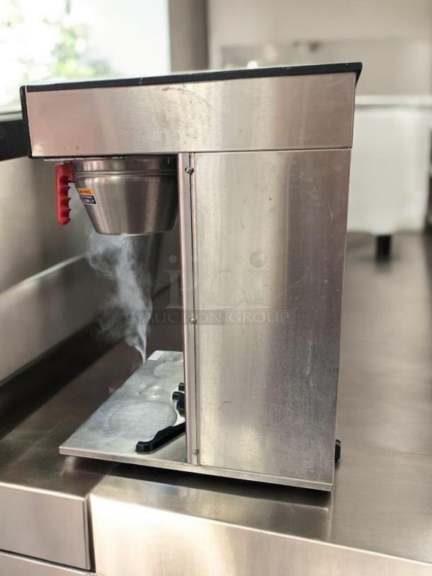 BUNN Dual Brew Coffee Maker in stainless steel, excellent condition, with digital controls, tested and working.