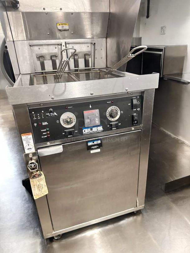 Giles WOG-MP-VH ventless electric fryer in immaculate condition, built-in hood, 208V, fully tested, labeled controls.