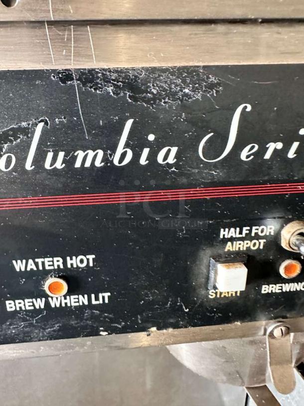 Mazzer Robur Electronic coffee grinder, 110V, in like-new condition. Features include commercial conical burrs and Italian craftsmanship. Fully tested and operational.