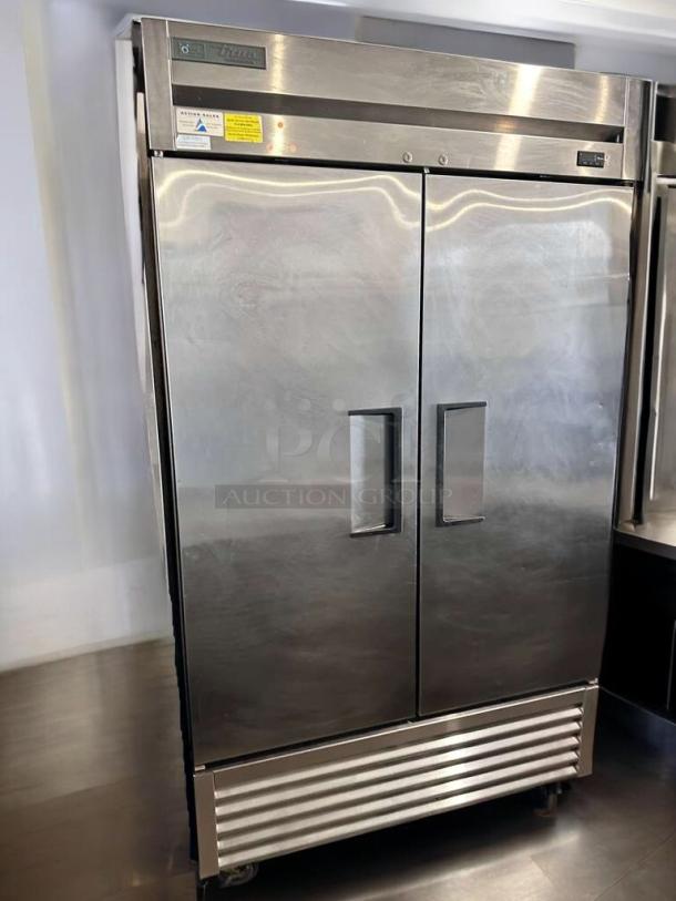 True T-43-HC two-door refrigerator in superb condition, stainless steel, fully tested, with visible brand label.