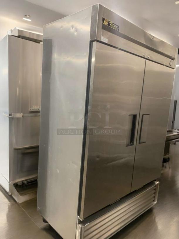 True T-49 two-door reach-in refrigerator in outstanding condition. Stainless steel, 115V, fully tested, and working.