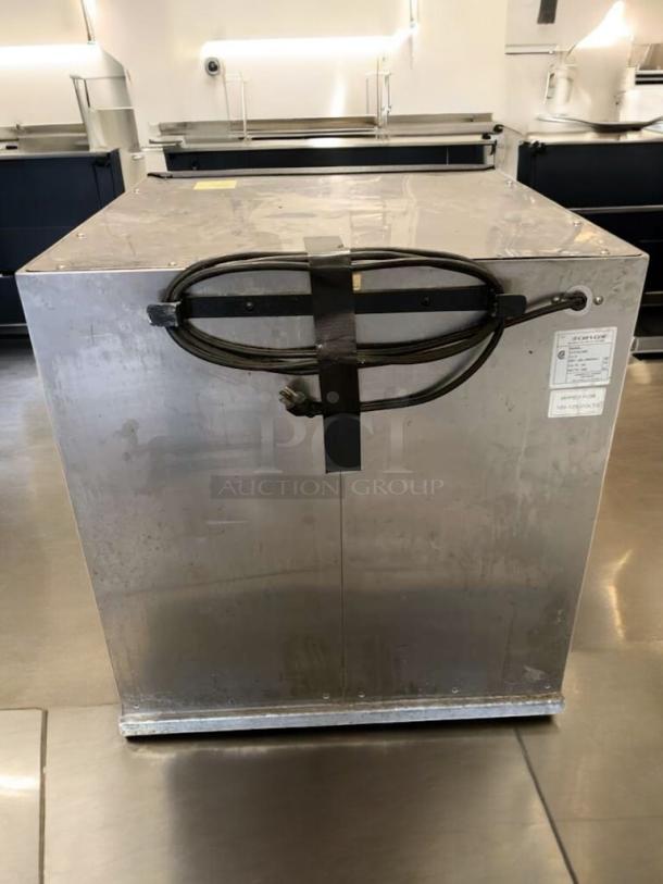 Cres Cor H137SUA5D electric hot holding cabinet in outstanding condition, stainless steel exterior, 120V, fully tested.