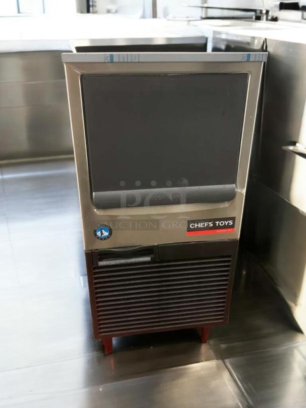 Hoshizaki KM-81BAJ ice maker in outstanding condition, air-cooled, undercounter design, 115V, fully tested and working.