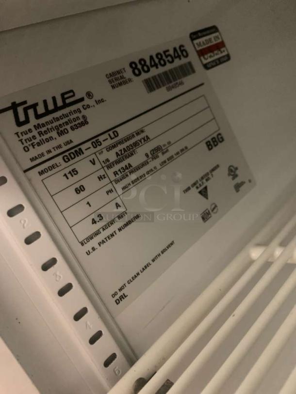 True GDM-05-LD merchandiser label, showing model and specs. Pristine condition, 115V, fully tested. Made in USA.