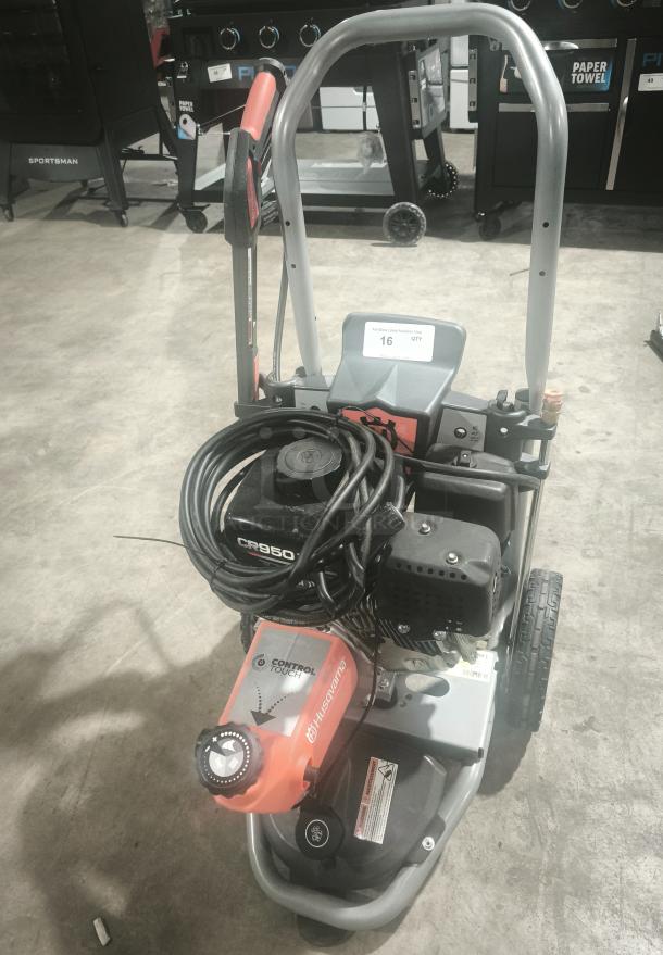 Husqvarna PW-3200 gas-powered pressure washer, 3200 PSI, Model 022007, tested and working. Features CR950 engine.