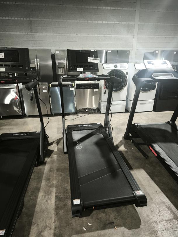 Brand new Echelon Stride-4S treadmill, model FF-T600 by French Fitness, black, pristine condition, visible logo.