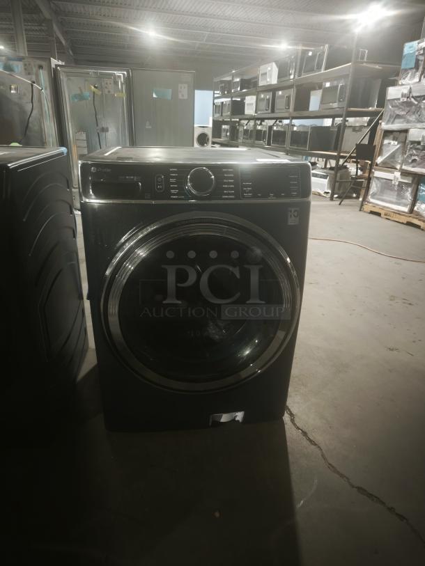 Like new GE Profile 5.3 cu ft smart front-load washer, model PFW870SPVRS. Features UltraFresh™ Vent System+ with OdorBlock™.