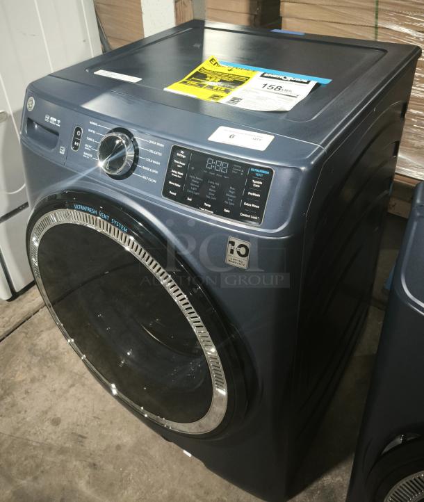 GE Profile 5.3 cu ft Smart Front-Load Washer, Model PFW870SPVRS, features UltraFresh Vent System+ with OdorBlock, like new condition.