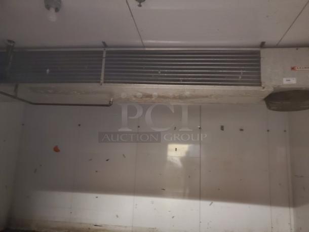 Kramer LV270 Evaporator, 115V, 1 PH, 60 Cycles, 8.0 A. Mounted, visible wear, Kramer logo on side.