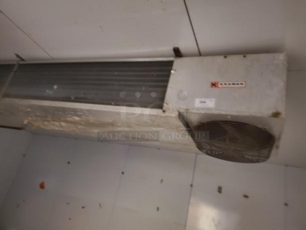 Kramer LV270 Evaporator, 115V, 1 PH, in used condition; visible wear; model label attached.