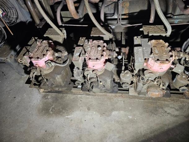 Commercial refrigeration compressor rack, medium temp, R134A, 40 HP, used condition. Buyer responsible for removal.